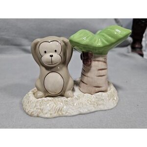 Monkey Palm Tree Tropical Salt Pepper Shaker Set Kitsch Whimsical On Beach Base